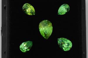 Демантоид Гранат Комплект 2.20 карат