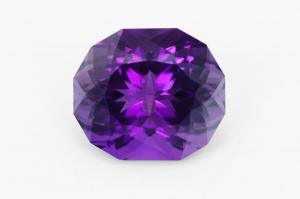 Аметист 11,73 карата Овал