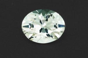 Данбурит 3,84 карата