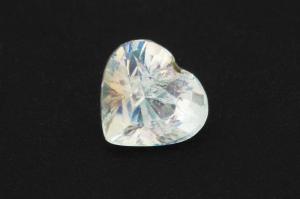 Радужный Лунный камень 1,33 карата